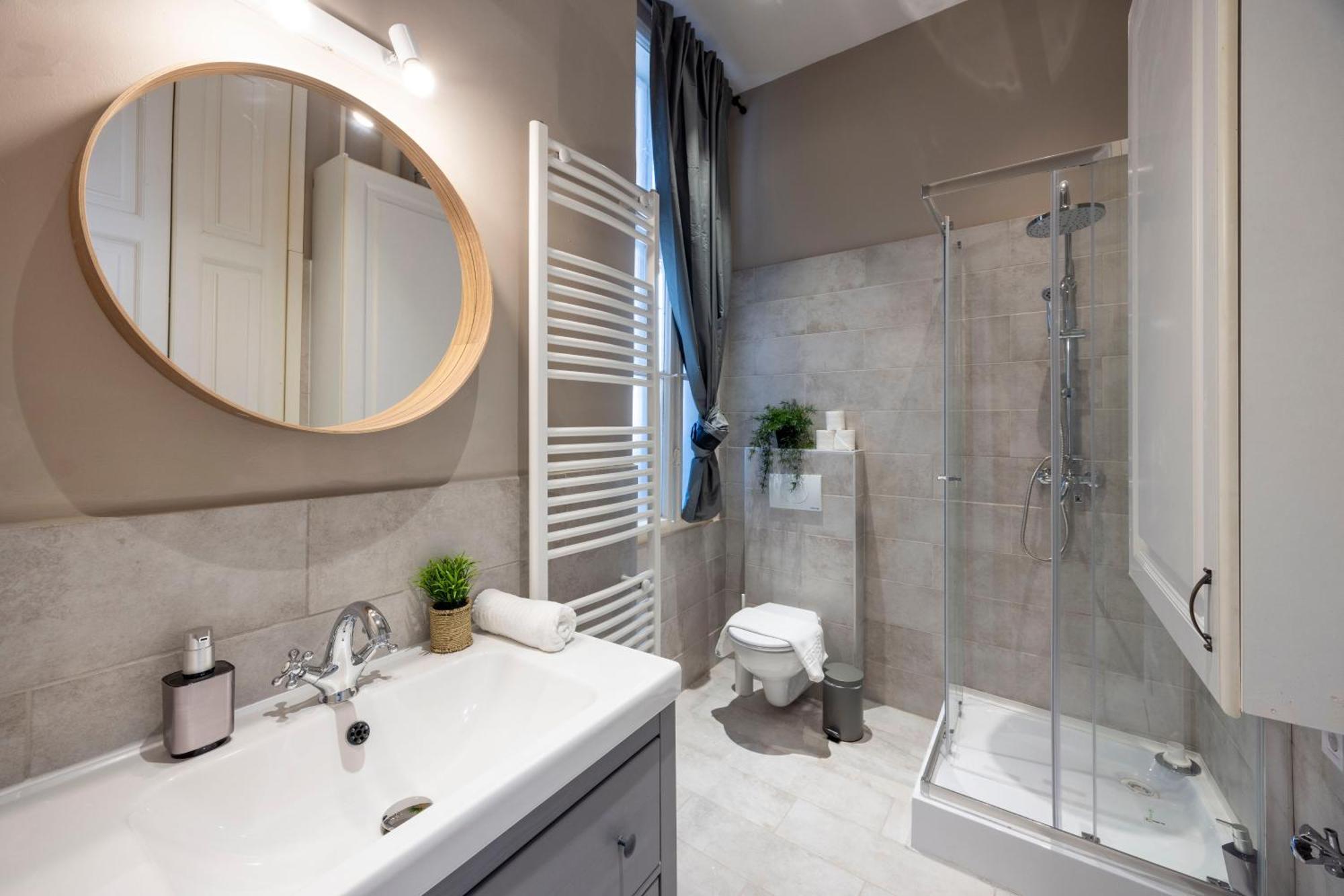 Charming Central Dream Home & Retreat By Prestige Homes Budapeszt Zewnętrze zdjęcie