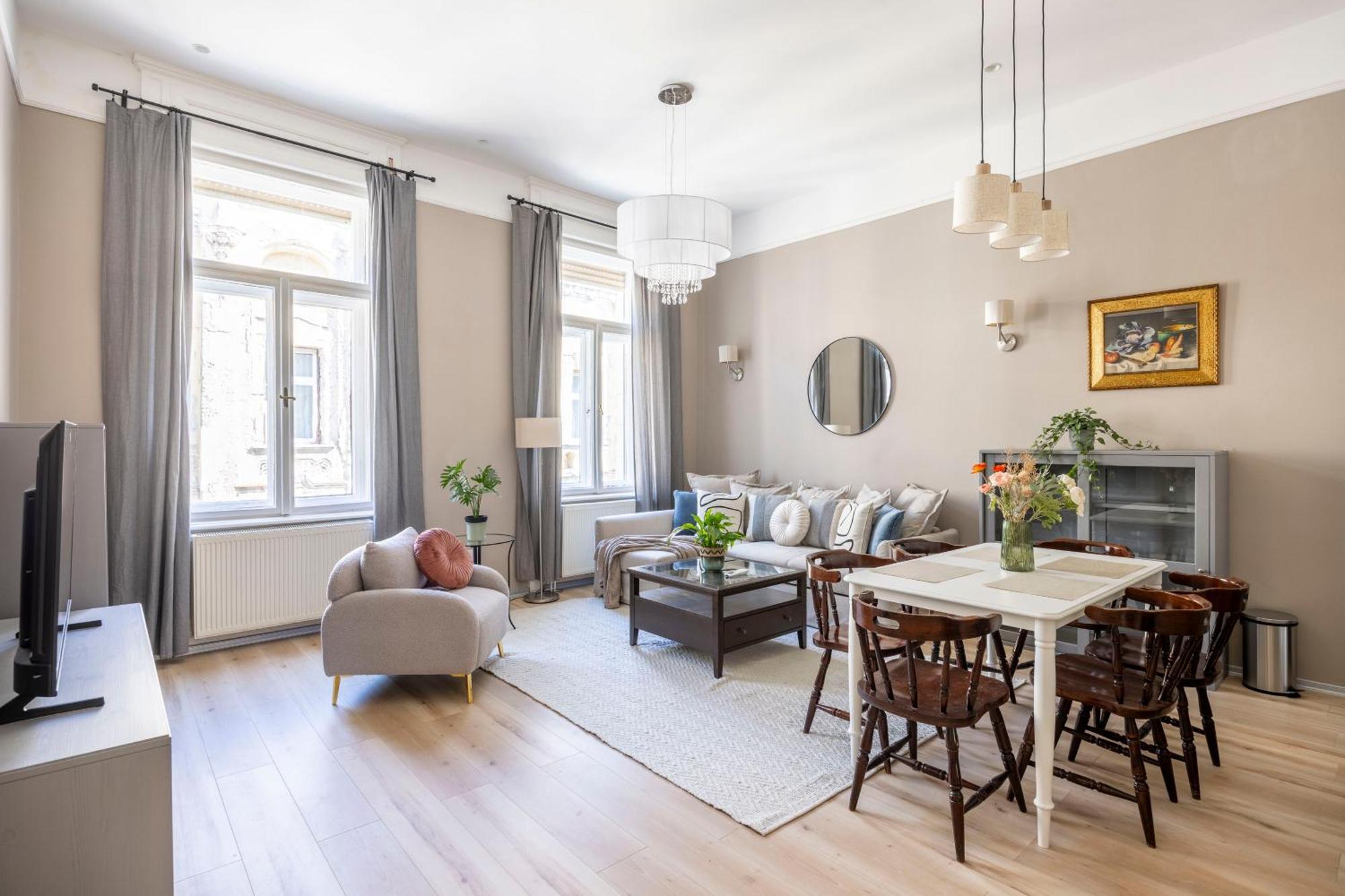 Charming Central Dream Home & Retreat By Prestige Homes Budapeszt Zewnętrze zdjęcie